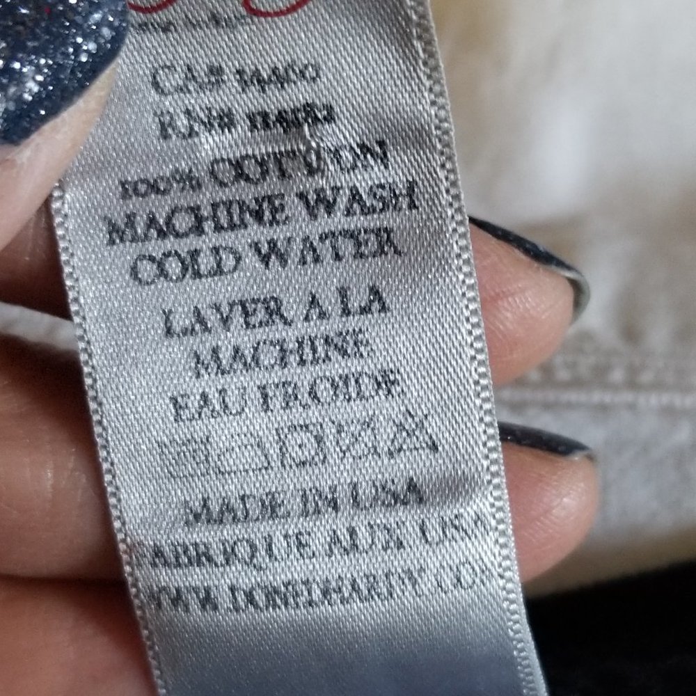 Ed Hardy Christian Audigier. Rare Vintage collectible t-shirt . With cry… - Picture 15 of 16